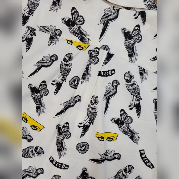 Volcom parrot short sleeve button down shirt - Picture 8 of 8